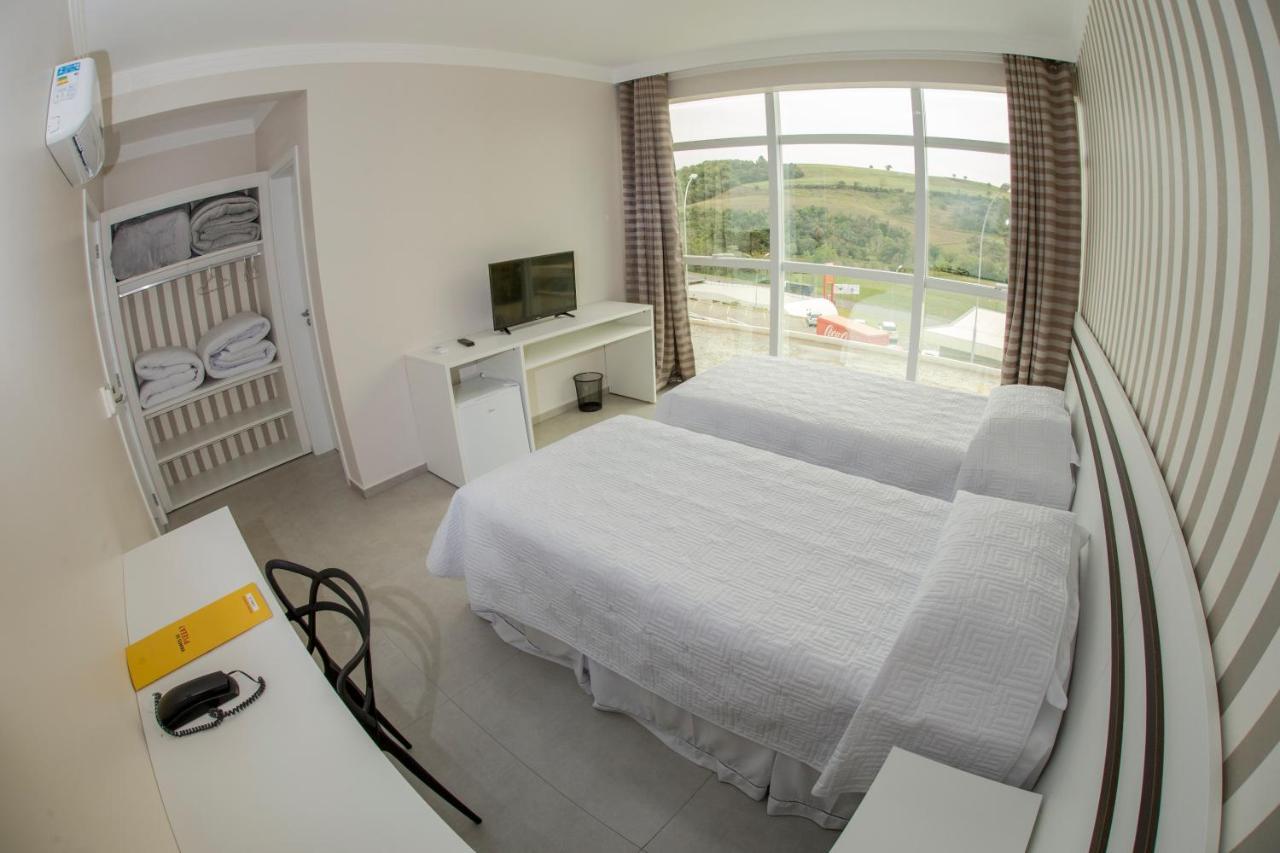 Hotel Hpr Vitorino Extérieur photo